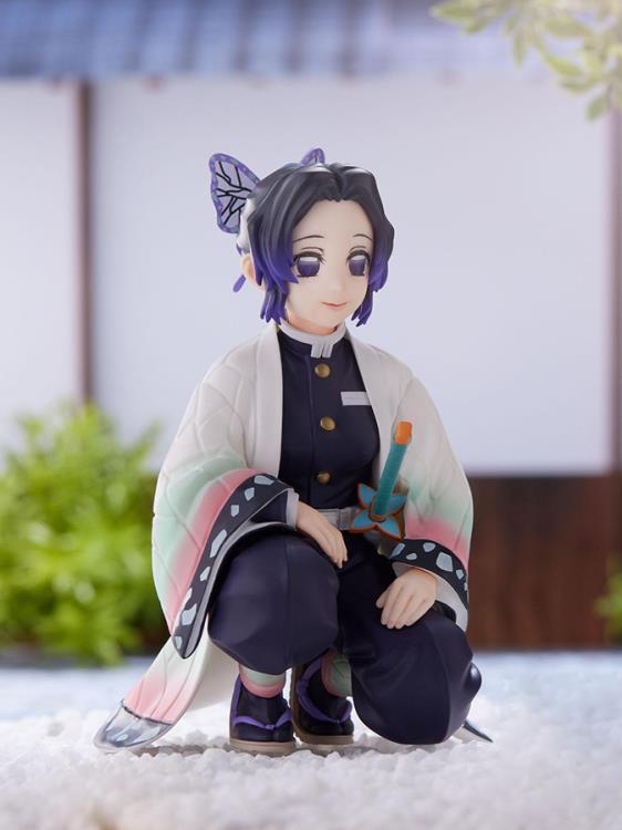 Demon Slayer: Kimetsu no Yaiba Shinobu Kocho (Hashira Meeting) Permium Perching Figure