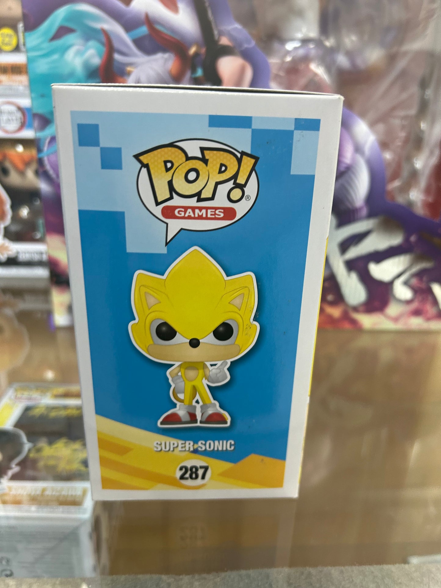 **NOT MINT**  FUNKO POP! GAMES Super Sonic #287 Game Stop Exclusive