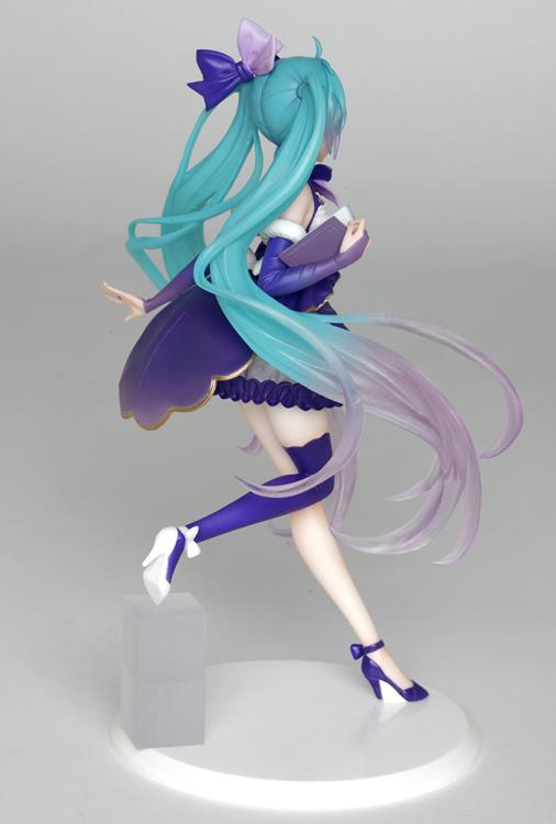 Vocaloid Hatsune Miku (3rd Season Winter Ver.) Figure (Reissue)