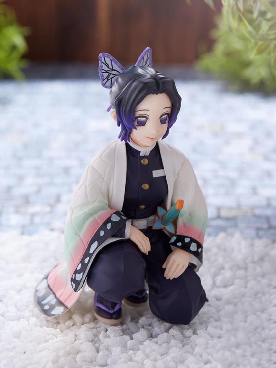 Demon Slayer: Kimetsu no Yaiba Shinobu Kocho (Hashira Meeting) Permium Perching Figure